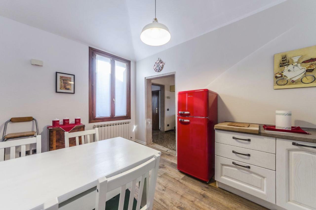 Maurizio House - Near The Train Station * Venice
